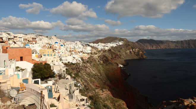 εκπα-πάνω-από-6-400-σεισμοί-από-τις-26-ιανουα-563454610