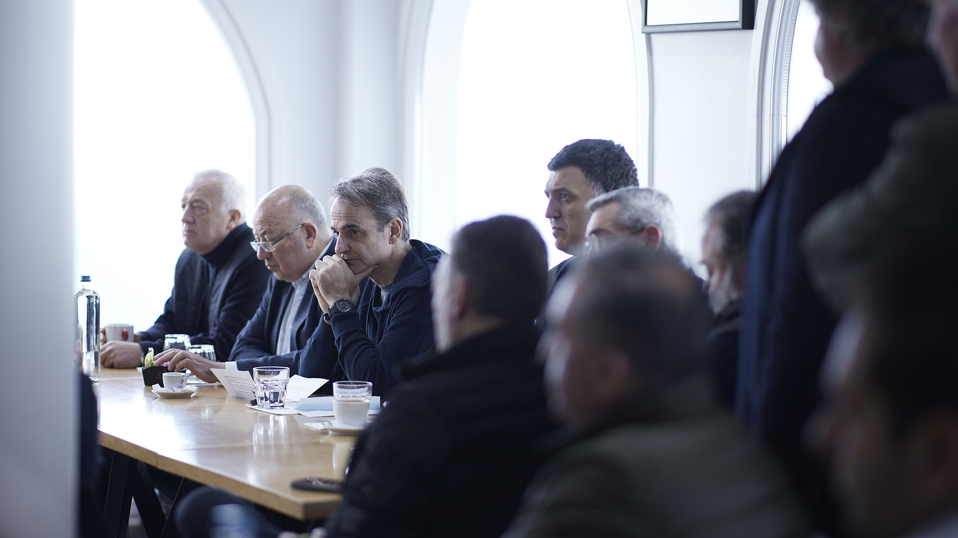 Στη Σαντορίνη ο Κυριάκος Μητσοτάκης – «Συνιστώ ψυχραιμία στους κατοίκους»-1