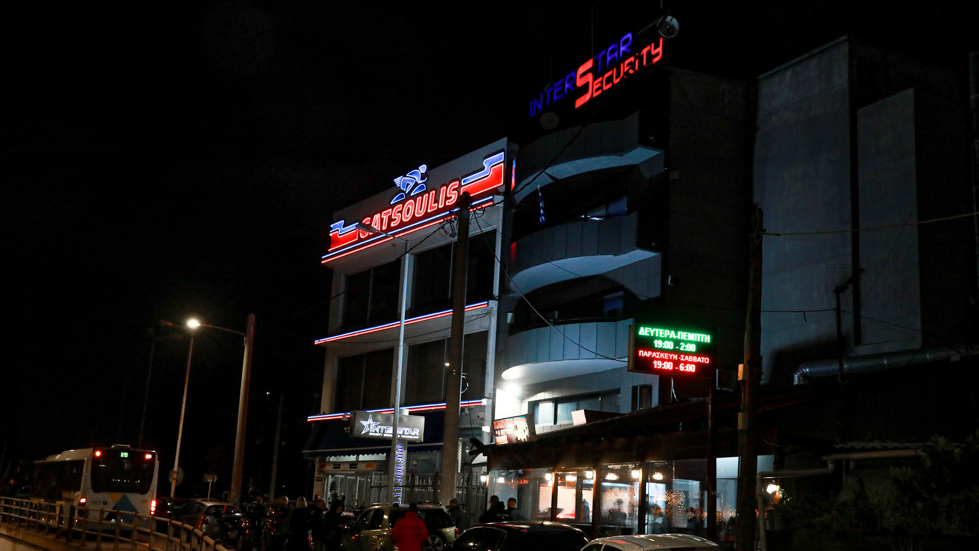 Τέμπη: Διπλή επιχείρηση στα γραφεία της εταιρείας security που έδωσε τα νέα βίντεο-2