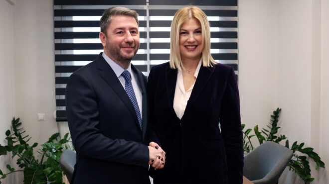 αντίδραση-της-κουμουνδούρου-για-τη-μ-563474212