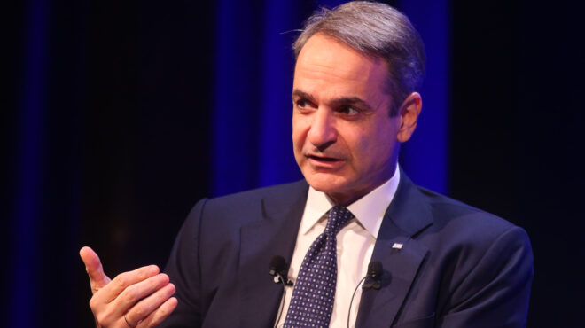 η-πολιτική-ζωή-στη-δίνη-ακραίας-πόλωση-563477233