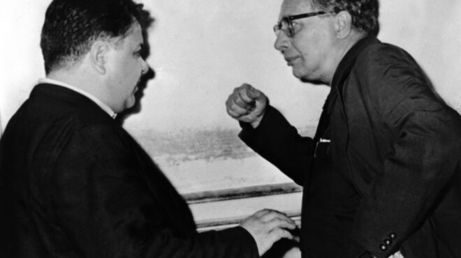 ζωντανά-στη-σκηνή-έργα-του-χατζιδάκι-γ-563459263