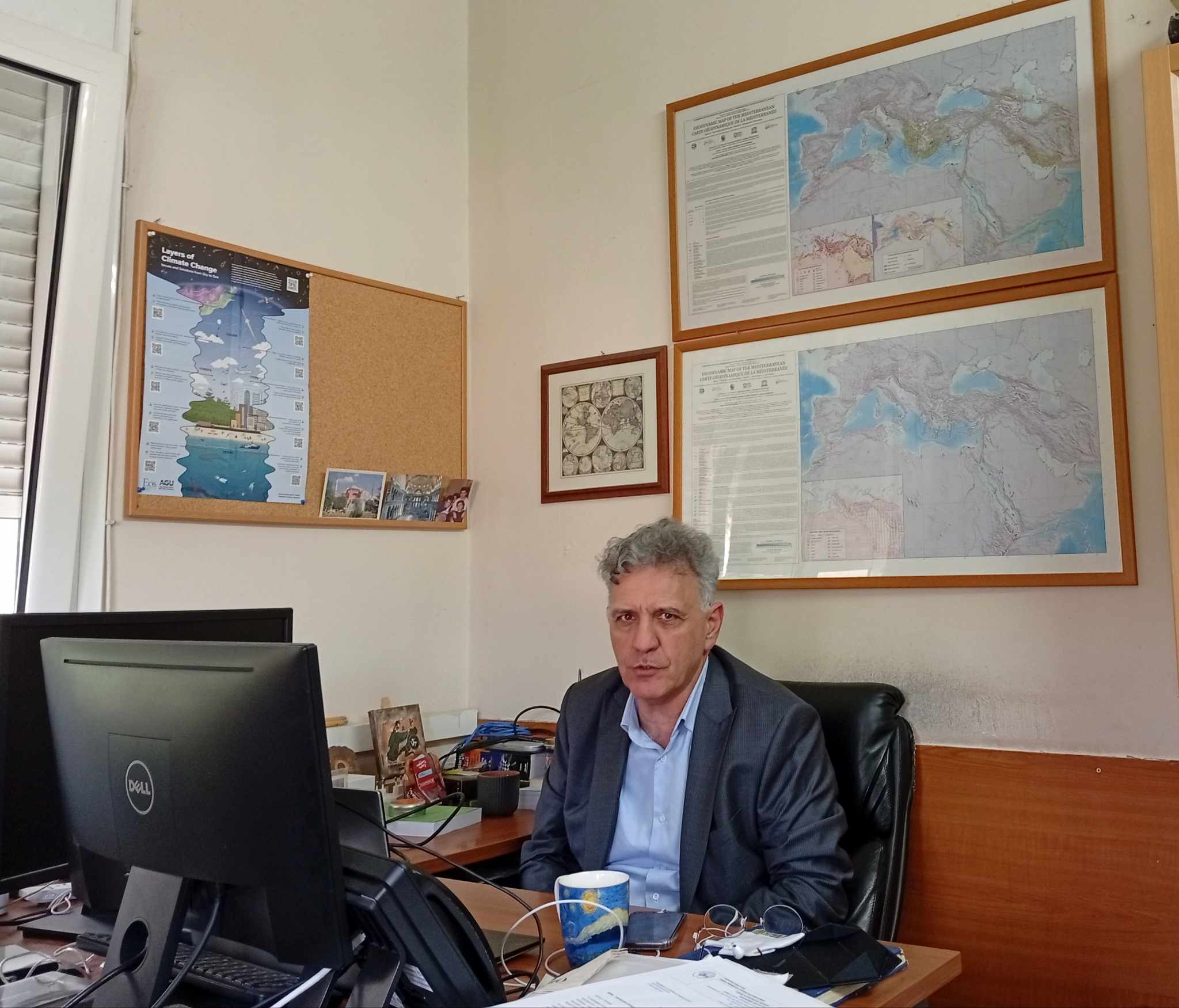 «Περιμένοντας εναγωνίως τις μετρήσεις» – Η «Κ» στο στρατηγείο του Γεωδυναμικού Ινστιτούτου-1