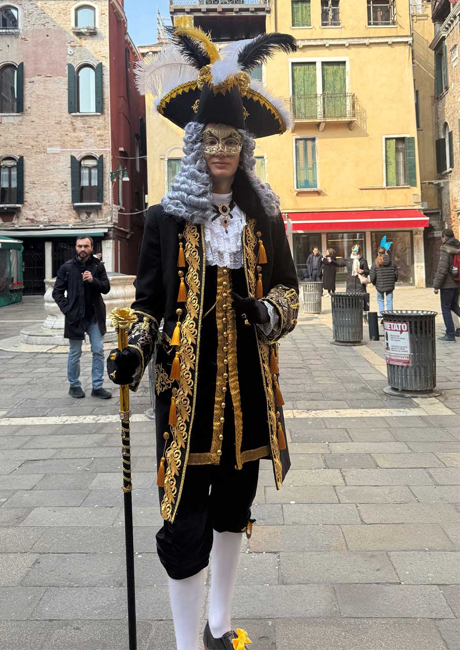 Βενετία: 48 ώρες στο διασημότερο καρναβάλι της Ευρώπης-8