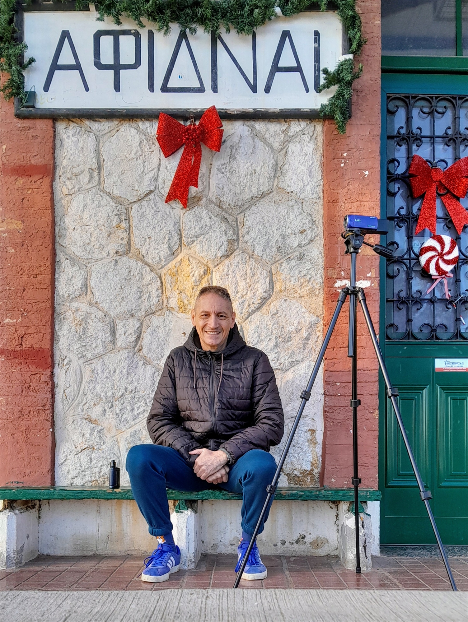 Αυτοί που αγαπούν να βλέπουν τα τρένα να περνούν-3