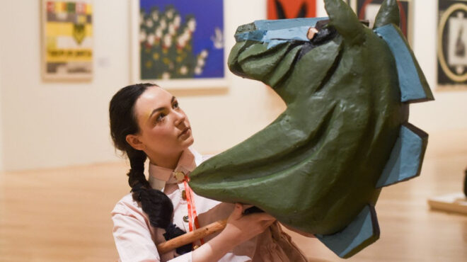 εκθεση-δημοκρατία-περφόρμανς-της-563453329