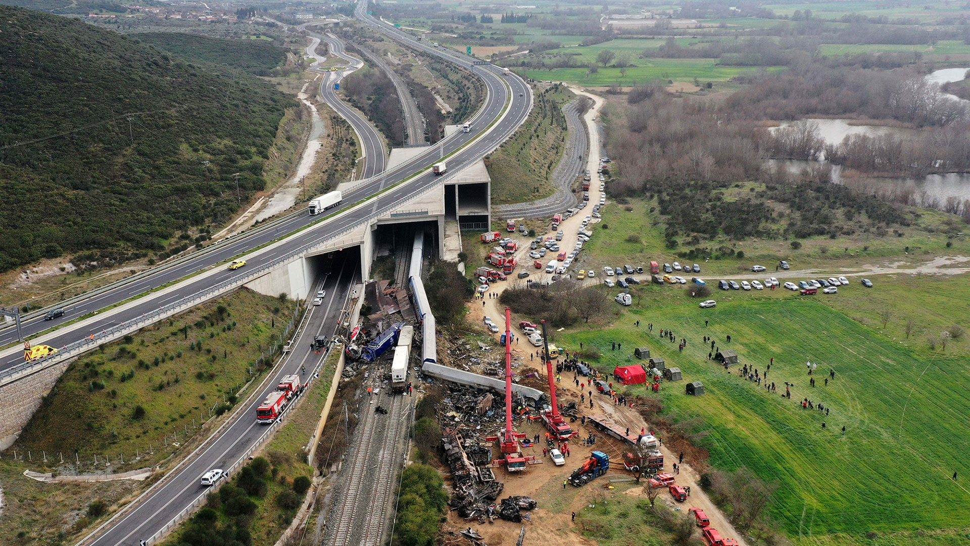 Τρία βίντεο για τα Τέμπη, δύο χρόνια μετά-1