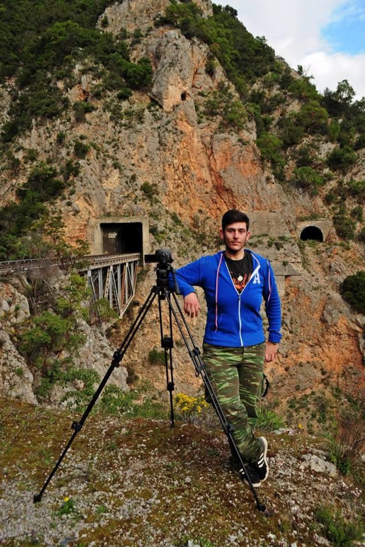 Αυτοί που αγαπούν να βλέπουν τα τρένα να περνούν-2