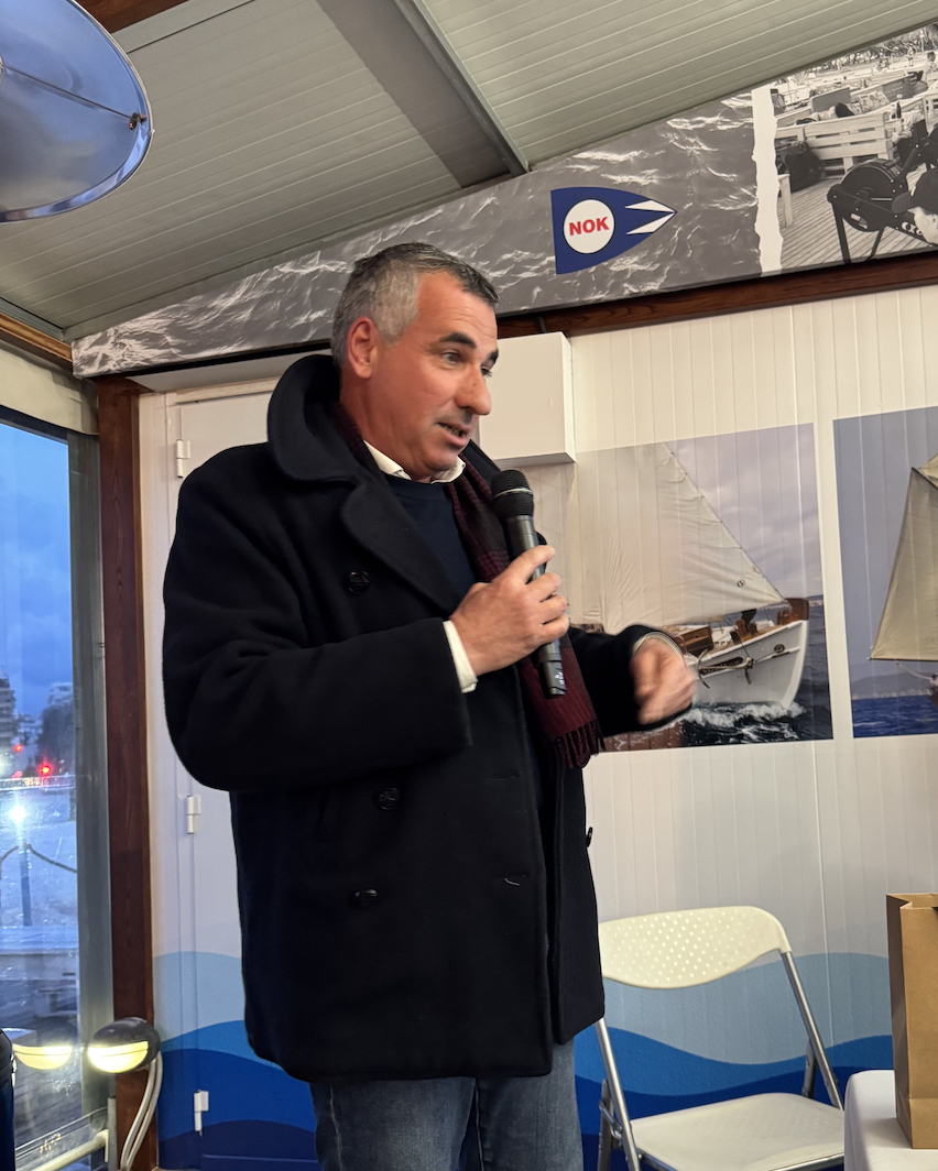 Οι Ναυτικοί Ομιλοι Καλαμακίου και Ανδρου τίμησαν τον ωκεανοπόρο Γιώργο Γκρίτση-1