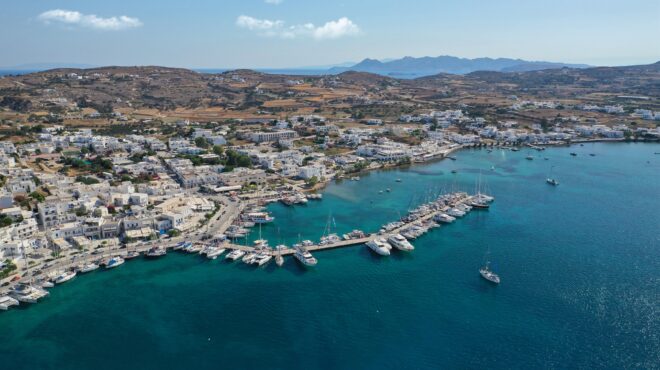 το-θέατρο-του-παραλόγου-με-τη-δόμηση-στ-563485282