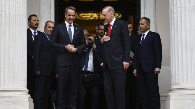 στο-αμπου-ντάμπι-σήμερα-ο-κυριάκος-μητ-563488342