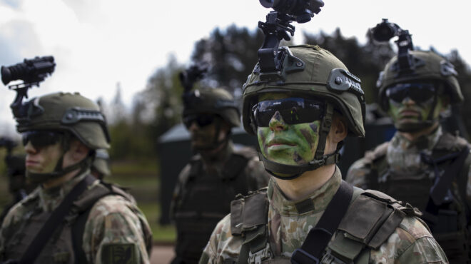 νέα-εποχή-στην-αμυνα-οι-ευρωπαίοι-ψάχ-563490193