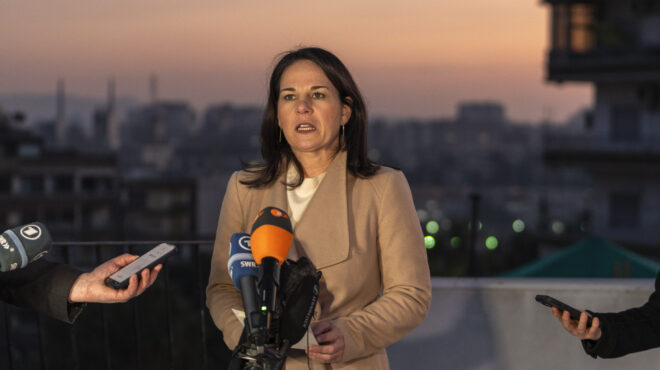 γερμανία-η-αναλένα-μπέρμποκ-αποκάλυψ-563478574