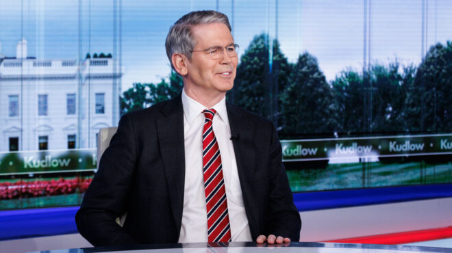 αμερικανός-υποικ-οι-τελωνειακοί-δασμ-563487058