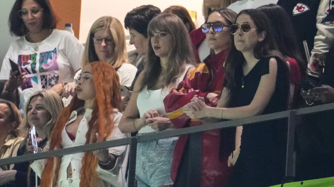 super-bowl-το-γιουχάισμα-στην-τέιλορ-σουίφτ-κα-563461873