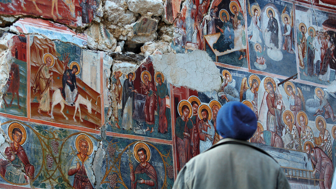 τα-πρώτα-βήματα-στην-εκκλησία-της-αλβα-563450314