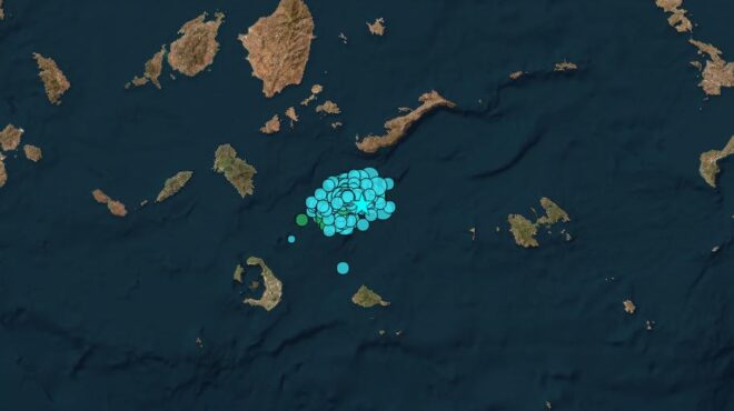 σεισμός-τώρα-46-ρίχτερ-ανάμεσα-σε-σαντο-563456878