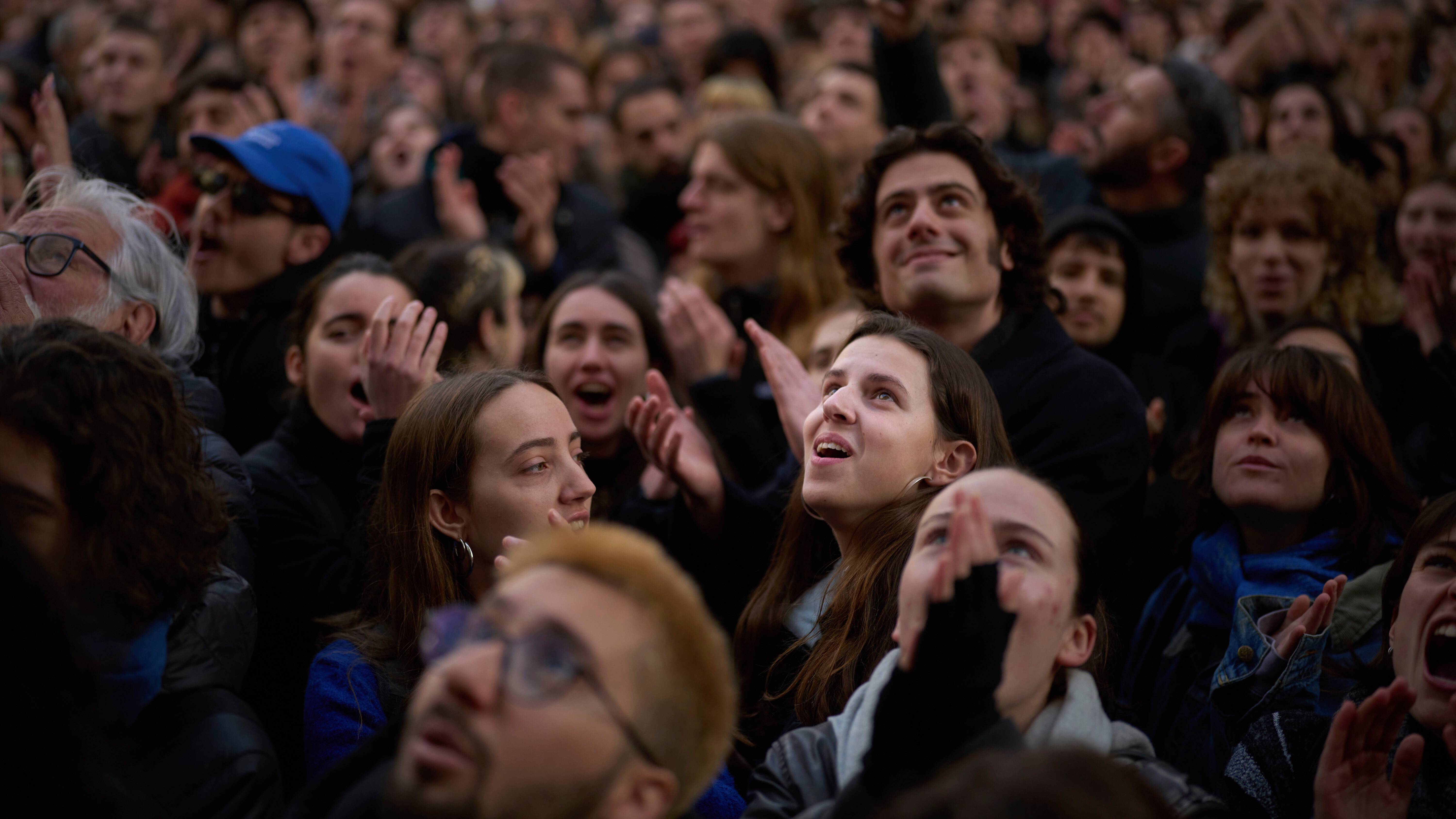 Βαρκελώνη: Ο δήμος αγοράζει πολυκατοικία-σύμβολο του αγώνα κατά του υπερτουρισμού-1