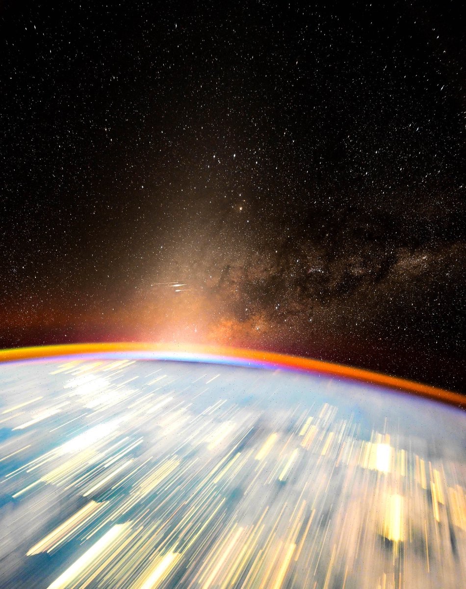 Η Γη τη νύχτα από τον Διεθνή Διαστημικό Σταθμό-2