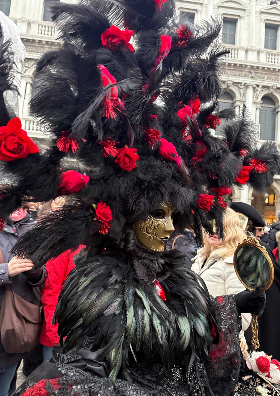 Βενετία: 48 ώρες στο διασημότερο καρναβάλι της Ευρώπης-7
