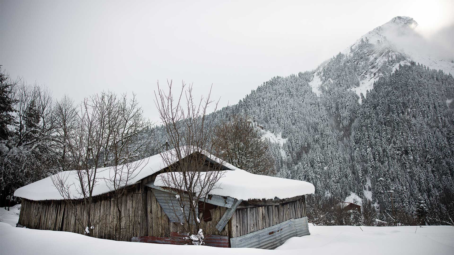 Ασπροπόταμος: Στα ίχνη των Βλάχων και των καμινάδων-12