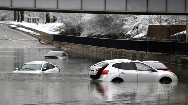 ηπα-εννιά-νεκροί-από-την-κακοκαιρία-στ-563473945