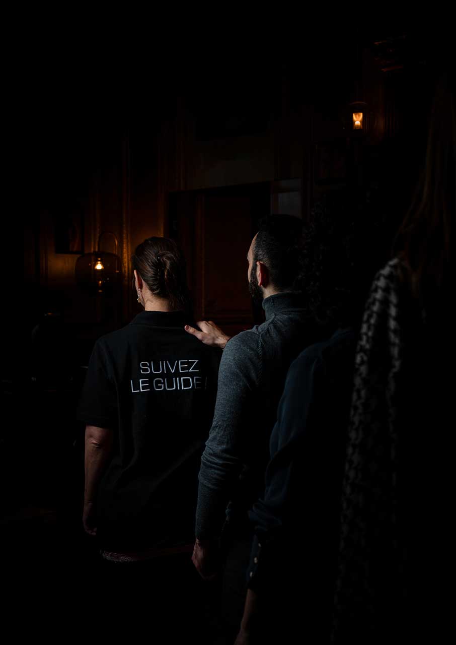 Δειπνώντας στην Πόλη του Φωτός στο απόλυτο σκοτάδι-2