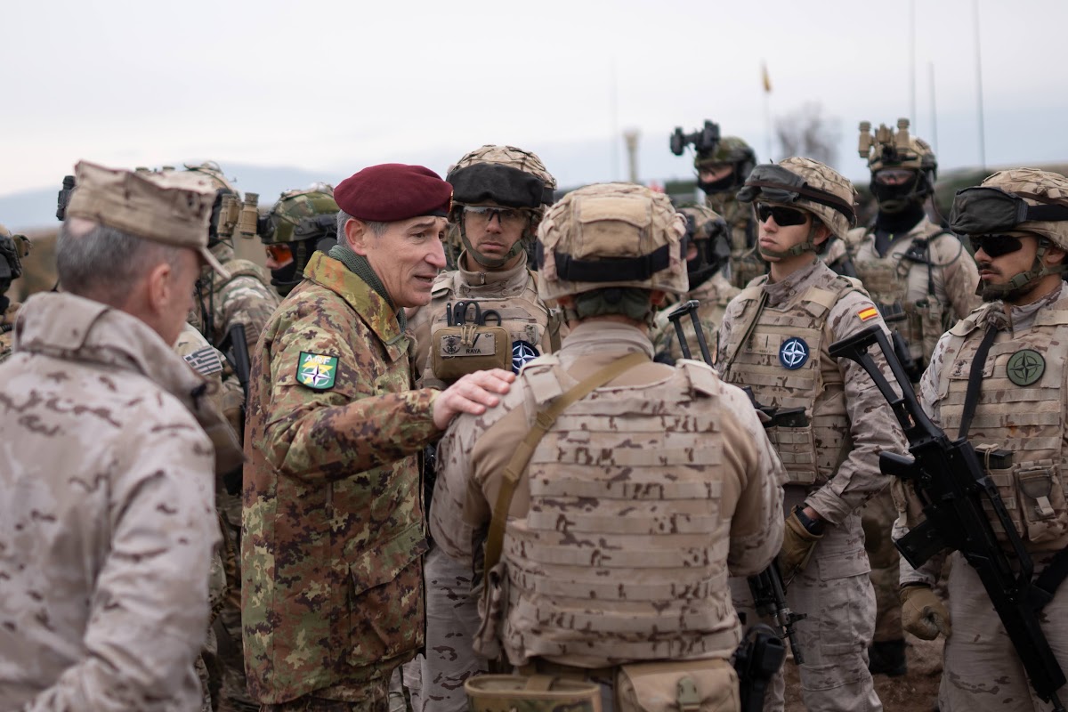 Η «Κ» στην άσκηση Steadfast Dart 25 – Η Ελλάδα στην εμπροσθοφυλακή του ΝΑΤΟ-30