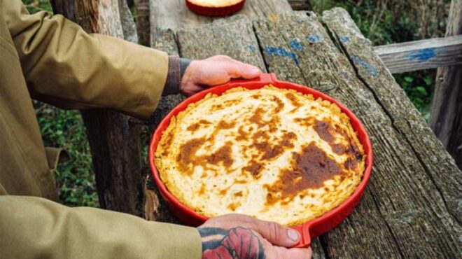 τάρτα-μανιταριών-με-φέτα-και-μπεσαμέλ-563461294