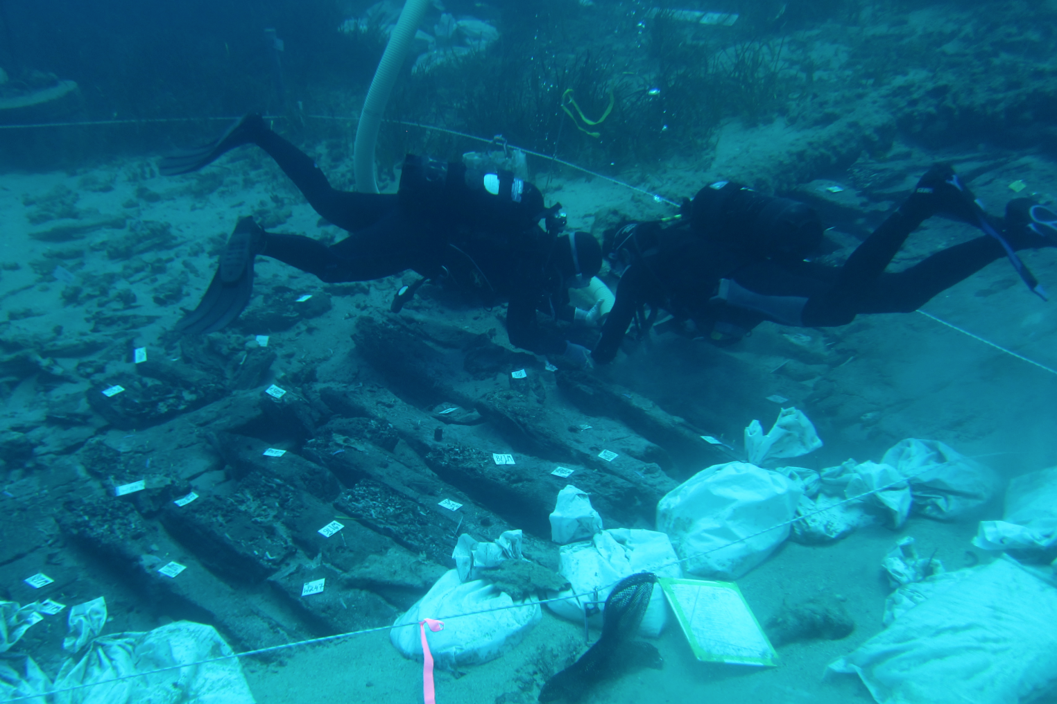 Ασπίδα για το κάστρο της Μυκόνου και διάσημα ναυάγια με ελληνική υπογραφή-5