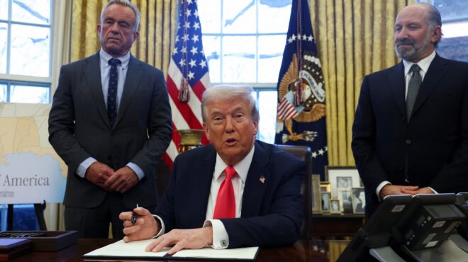 ηπα-χρυσή-κάρτα-5-εκατ-δολαρίων-ετοι-563487868