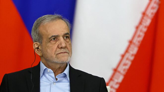 ιρανός-πρόεδρος-ο-τραμπ-ετοιμάζει-συ-563461915