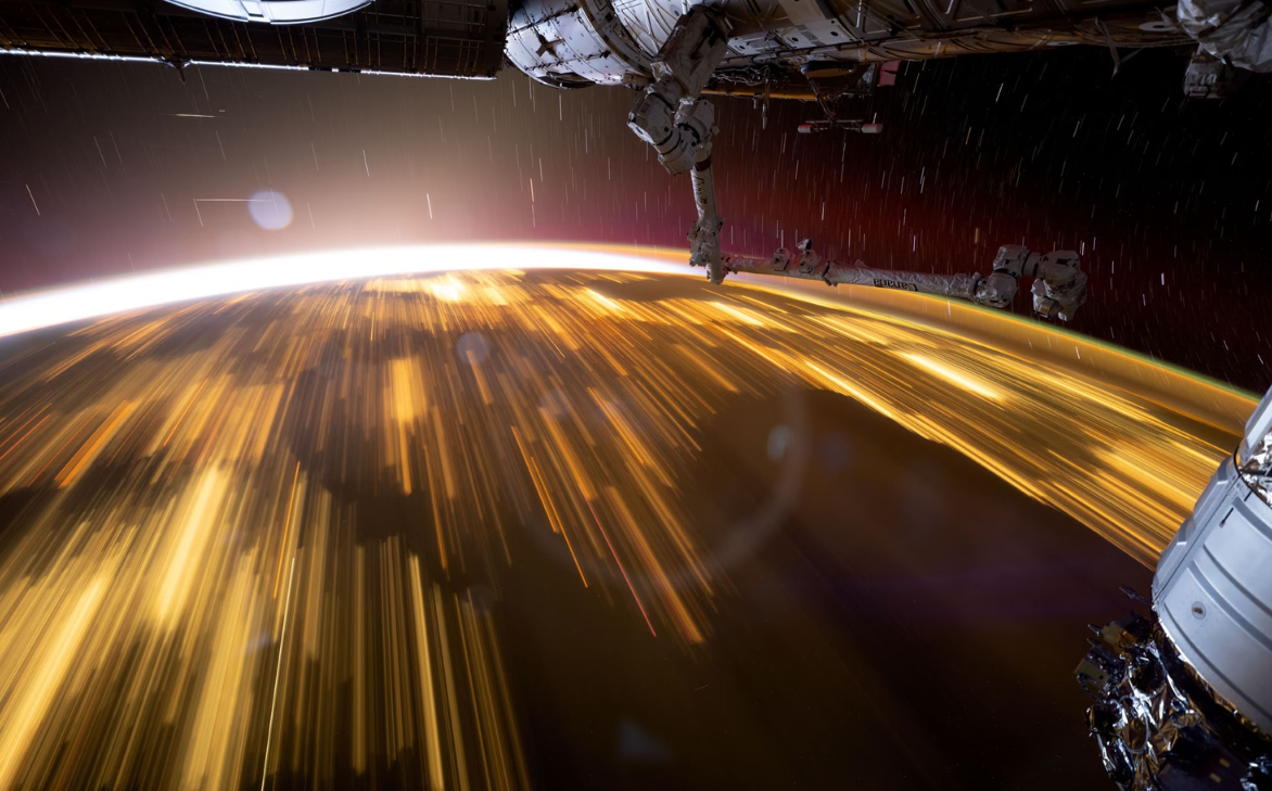 Η Γη τη νύχτα από τον Διεθνή Διαστημικό Σταθμό-8