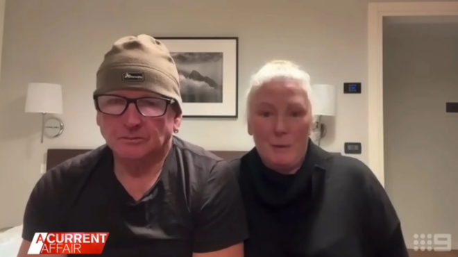 ζευγάρι-αυστραλών-καθόταν-για-ώρες-πλ-563487967