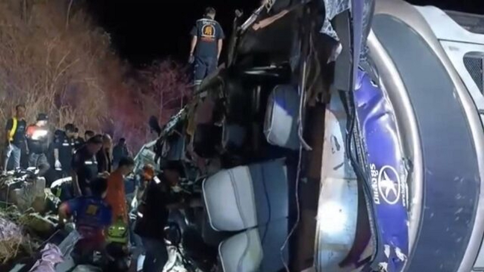 Ταϊλάνδη: 18 νεκροί, δεκάδες τραυματίες σε νέο τροχαίο με διώροφο λεωφορείο-1