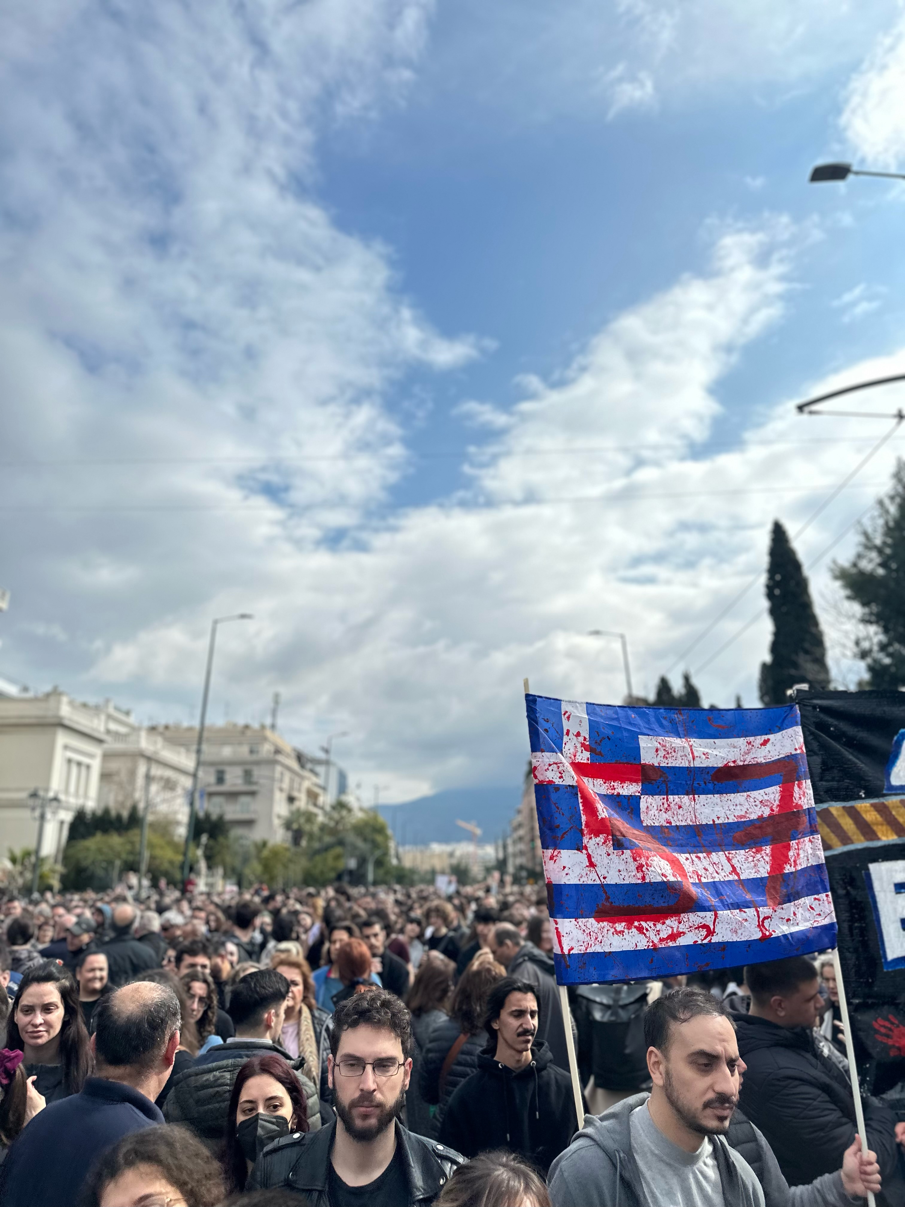 Τέμπη: «Κατέβηκα για να μην υπάρχει ούτε μια κουκκίδα κενή στην αεροφωτογραφία»-8