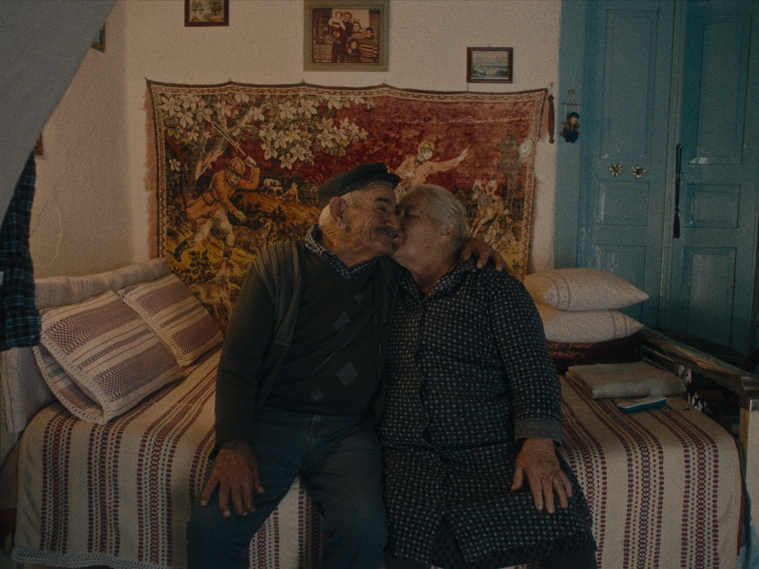 Οι ιστορίες τους πριν χαθούν-7