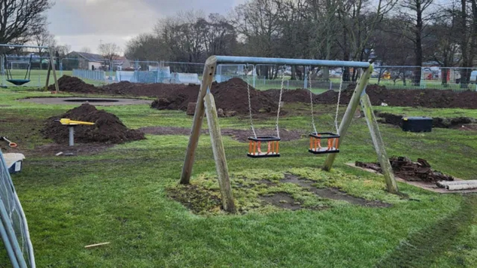 Βρετανία: Εντοπισμός τουλάχιστον 156 βομβών του Β’ Παγκοσμίου κάτω από παιδική χαρά-1