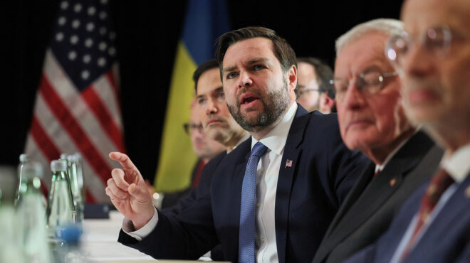 η-γιάλτα-του-τραμπ-ερήμην-των-ευρωπα-563473294