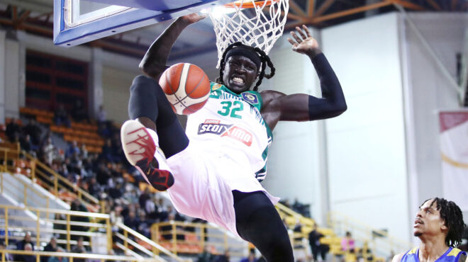 κύπελλο-χωρίς-δυσκολίες-τα-φαβορί-563467684