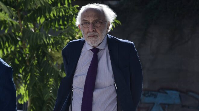 αλέξανδρος-λυκουρέζος-εκτάκτως-στον-563487037