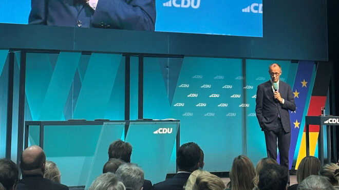 η-κ-στην-ομιλία-του-φρίντριχ-μερτς-αν-563480074