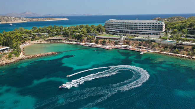 τα-δυτικά-funds-φεύγουν-οι-αραβες-έρχονται-563448904