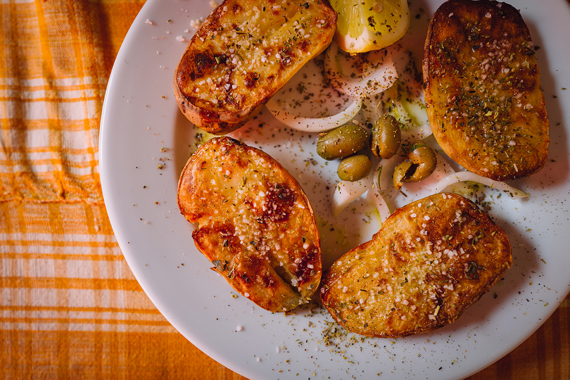 Το Ηράκλειο αποχαιρετά τον καφενέ του Καγιαμπή-3