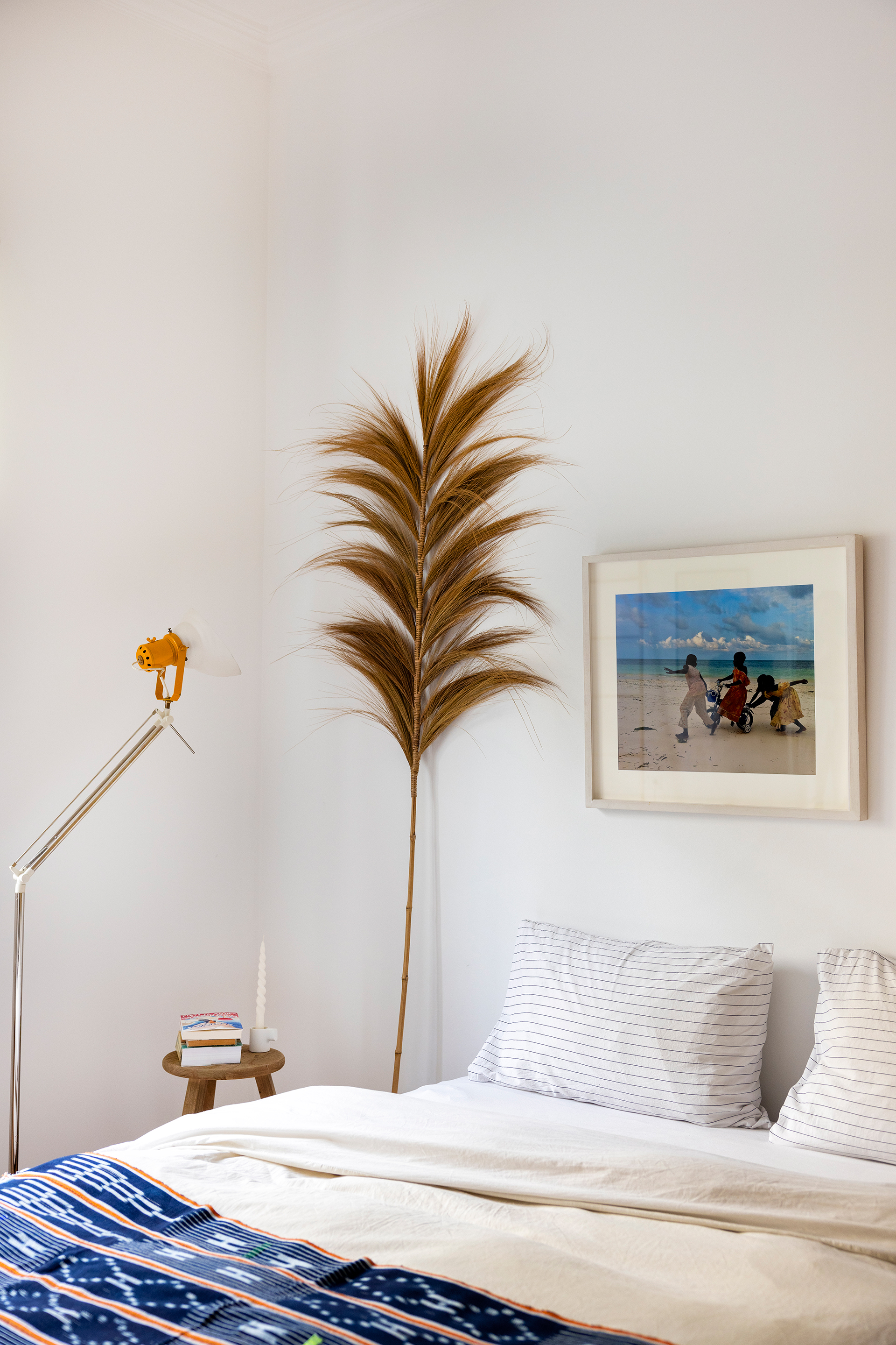 Μία μονοκατοικία στου Παπάγου γεμάτη αντίκες και σύγχρονη τέχνη-7