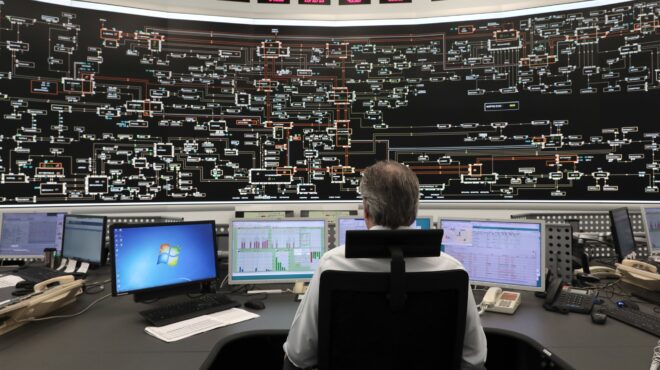 αυστηροί-όροι-για-τις-μπαταρίες-αποθή-563485642