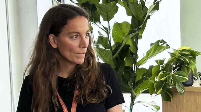 εκπαιδεύοντας-αλγορίθμους-563478217