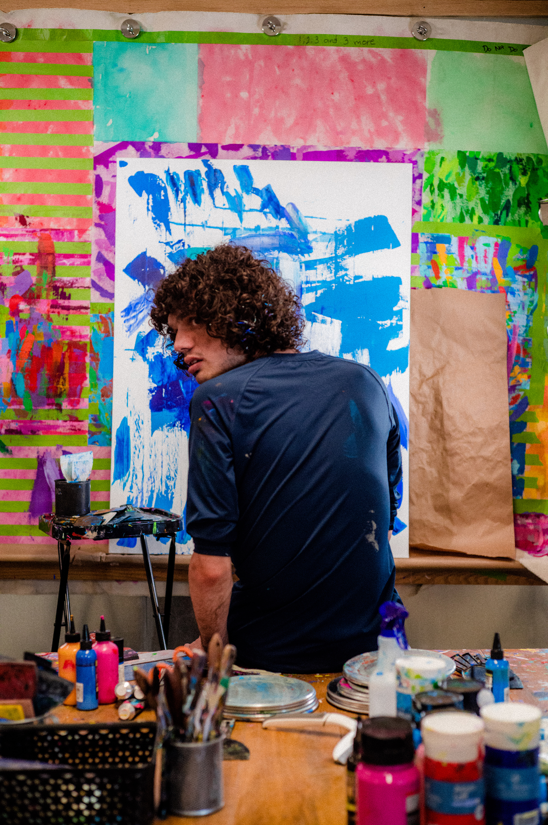 Ο 29χρονος Ελληνοαμερικανός ζωγράφος που συγκινεί την Αμερική-5