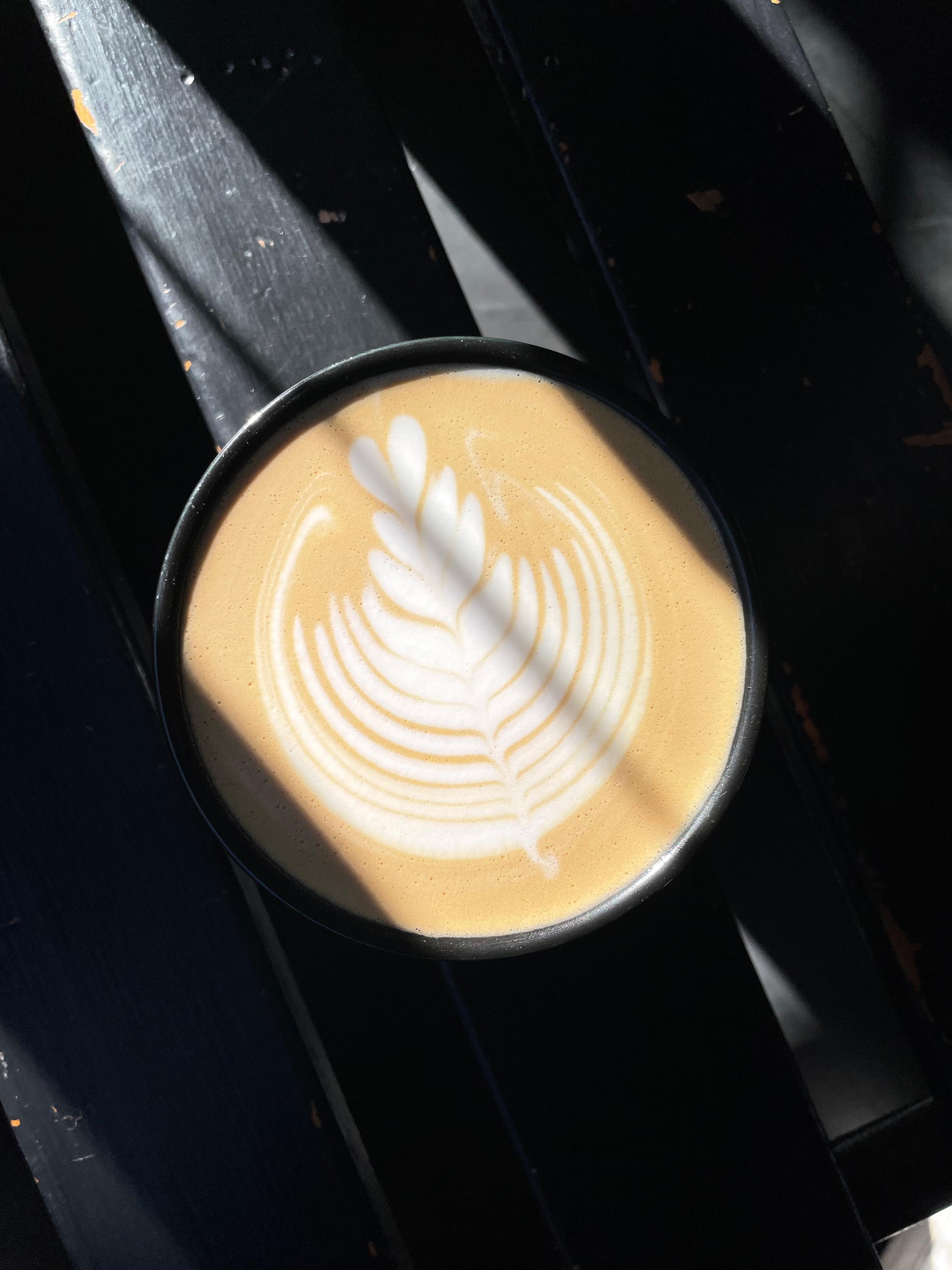 Ονειρεύομαι σε ένα παριζιάνικο café-1