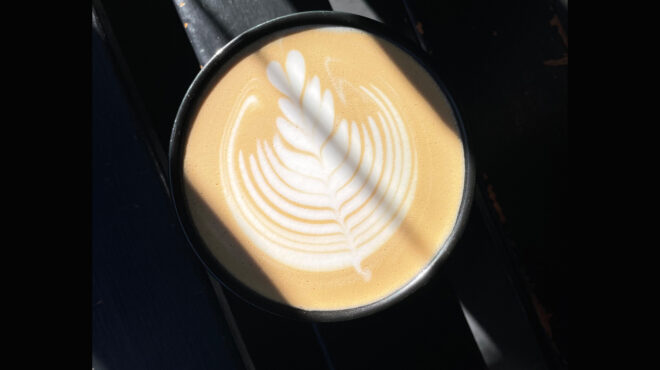 ονειρεύομαι-σε-ένα-παριζιάνικο-cafe-563479123